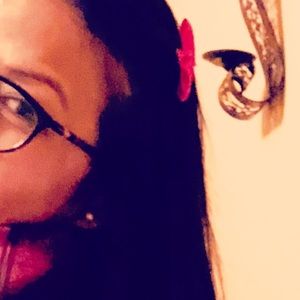 Meet your Posher, Puja